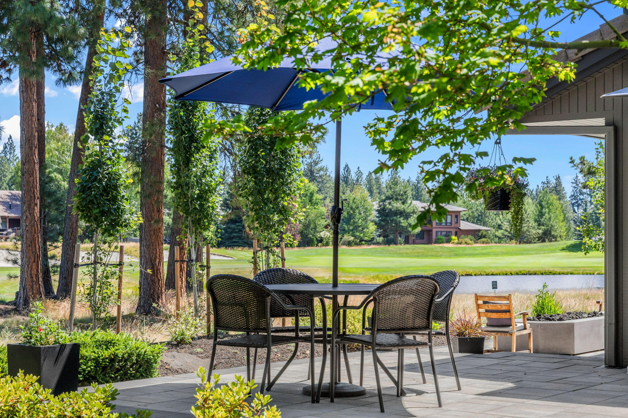 Broken Top - Residential