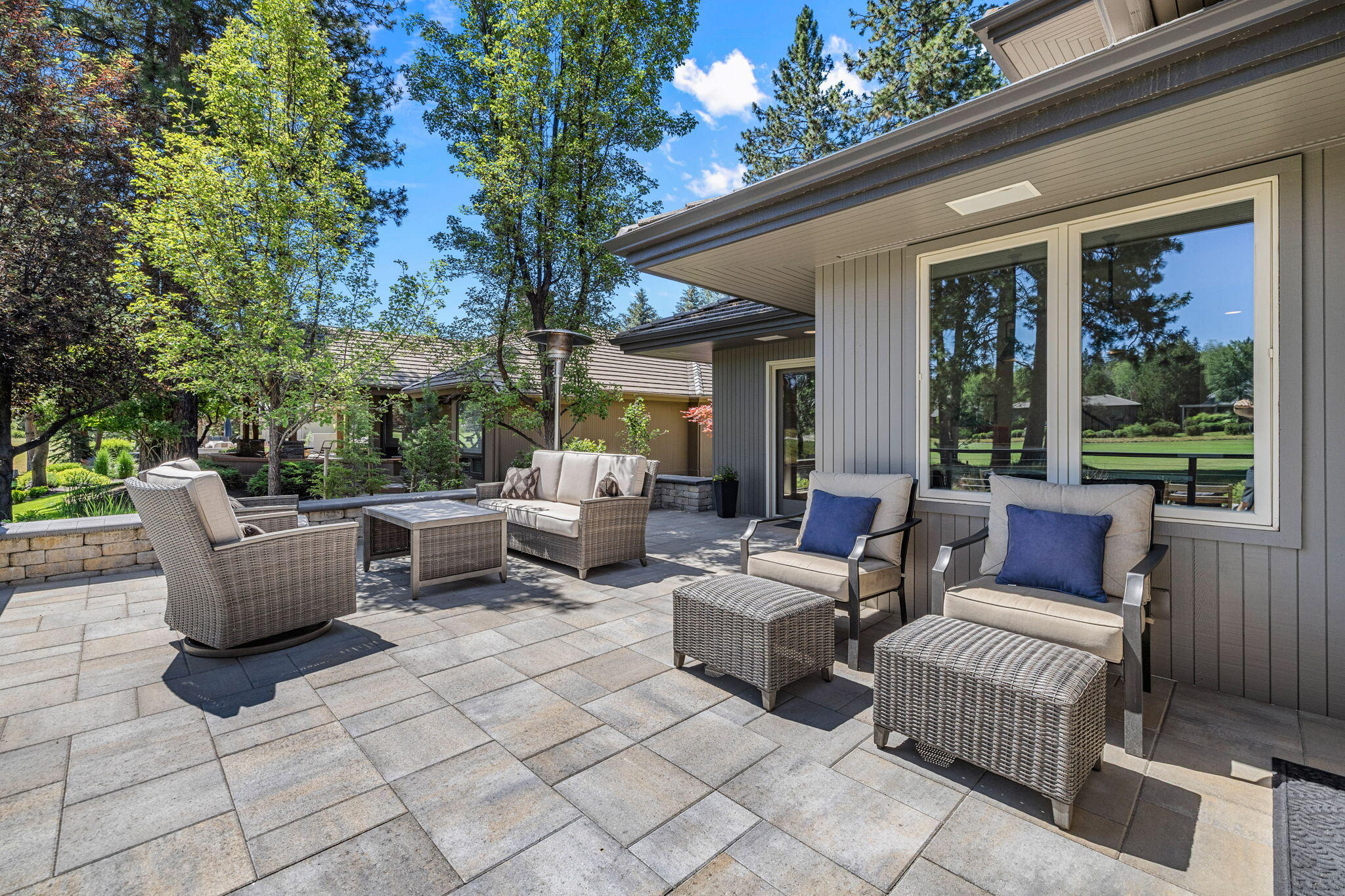 Broken Top - Residential