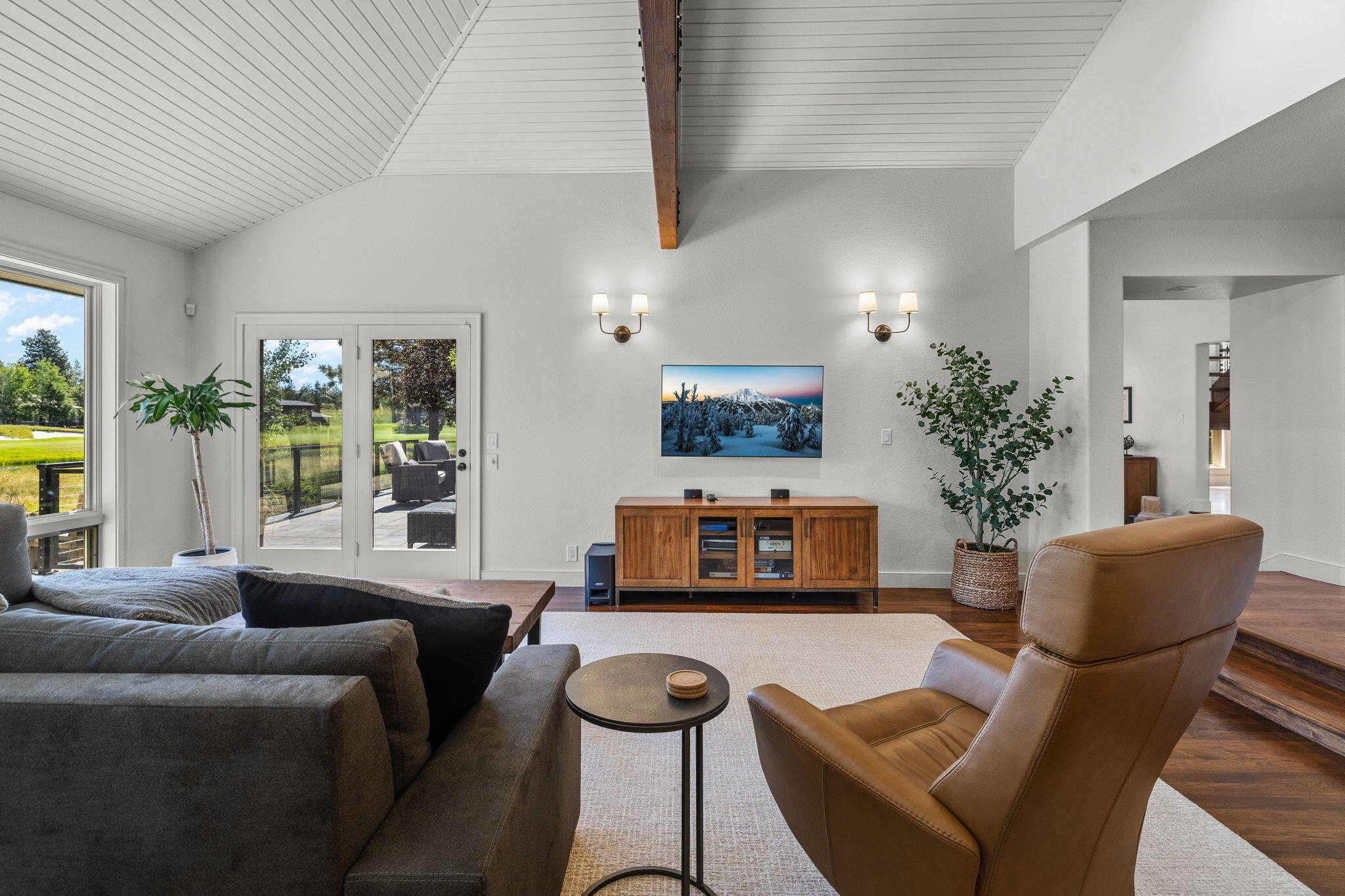 Broken Top - Residential