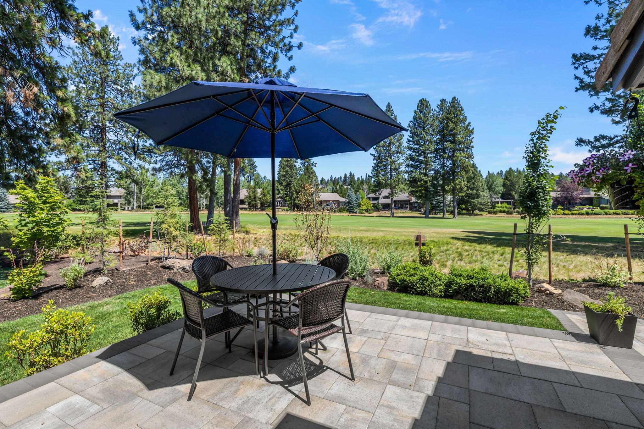 Broken Top - Residential