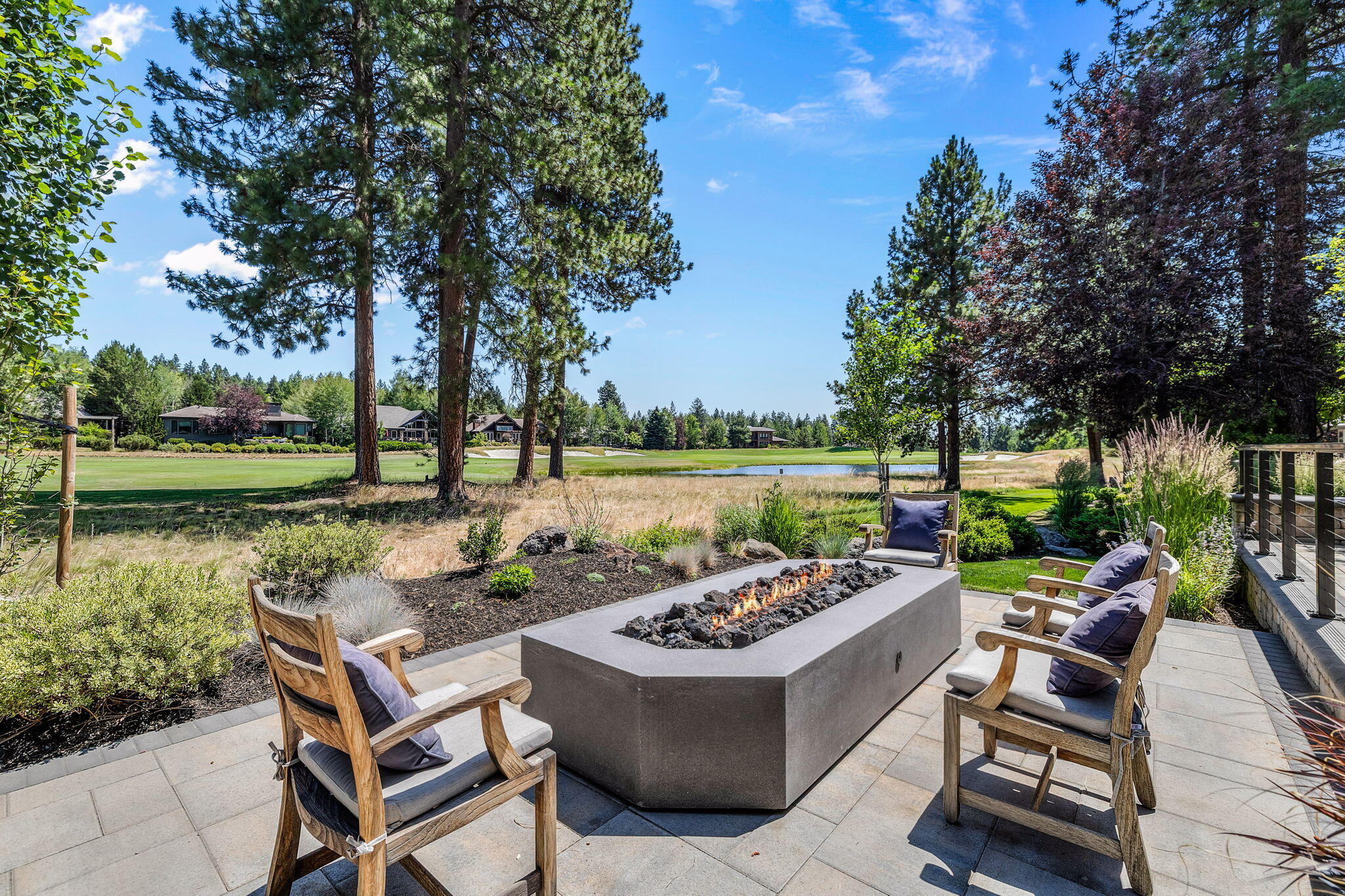 Broken Top - Residential