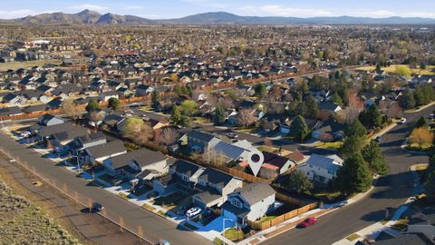 Tiny photo for 2042 SW 39th Street, Redmond, OR 97756 (MLS # 220217637)