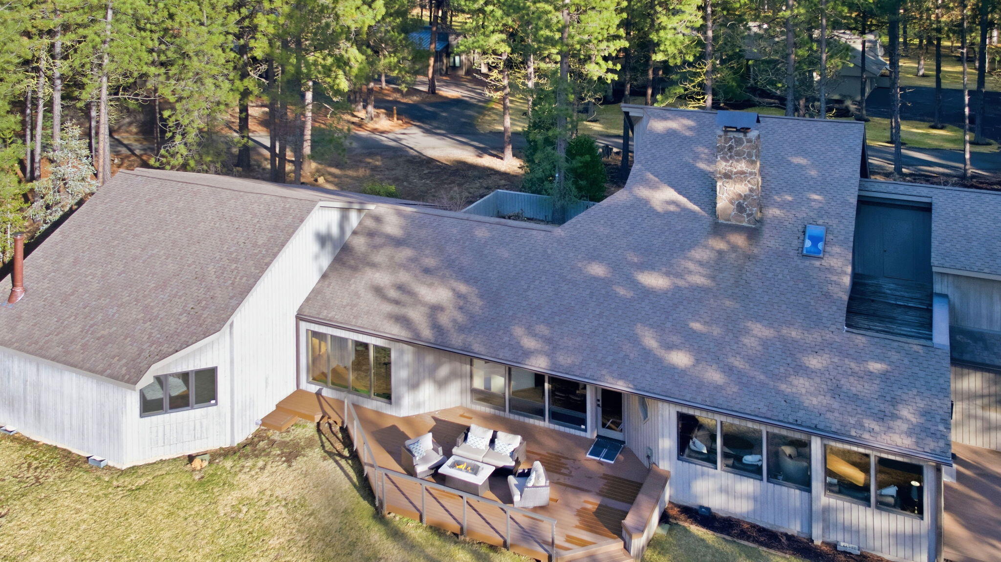 71059 Bracken Lane