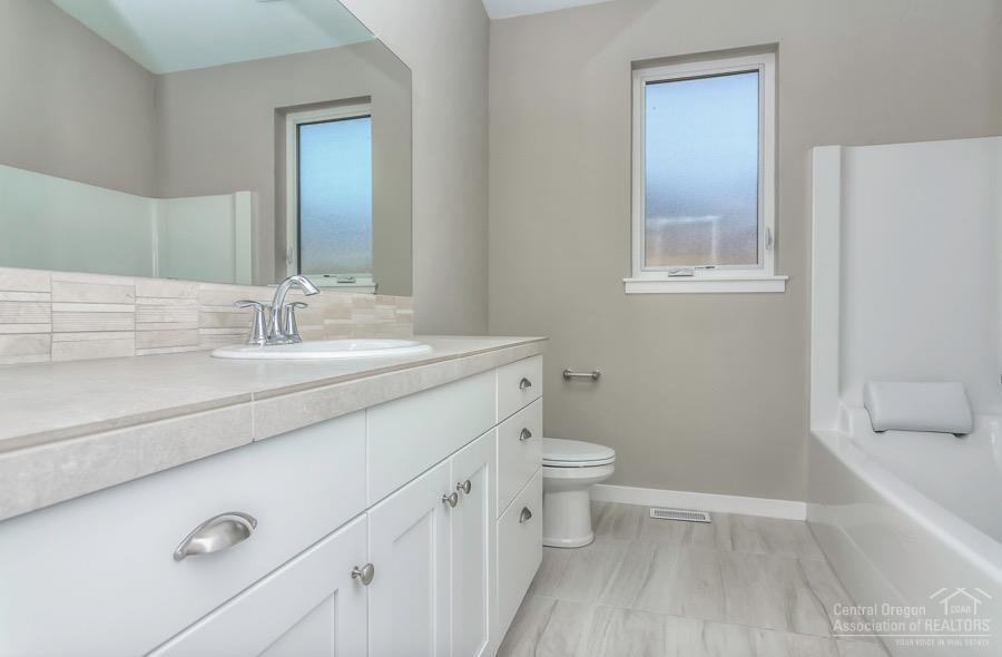 Forked Horn Butte - Residential