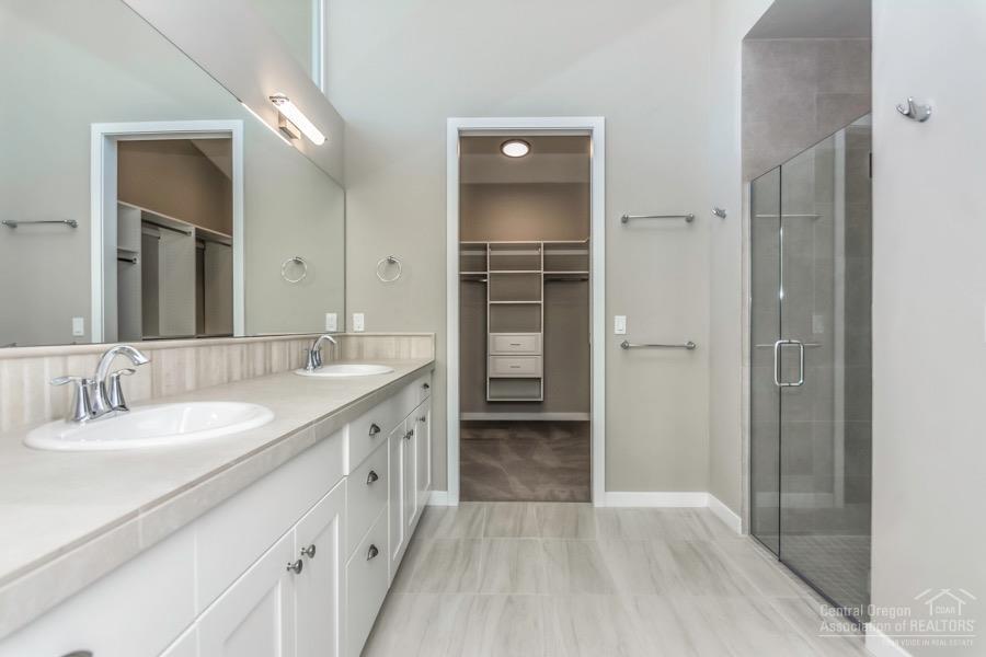 Forked Horn Butte - Residential