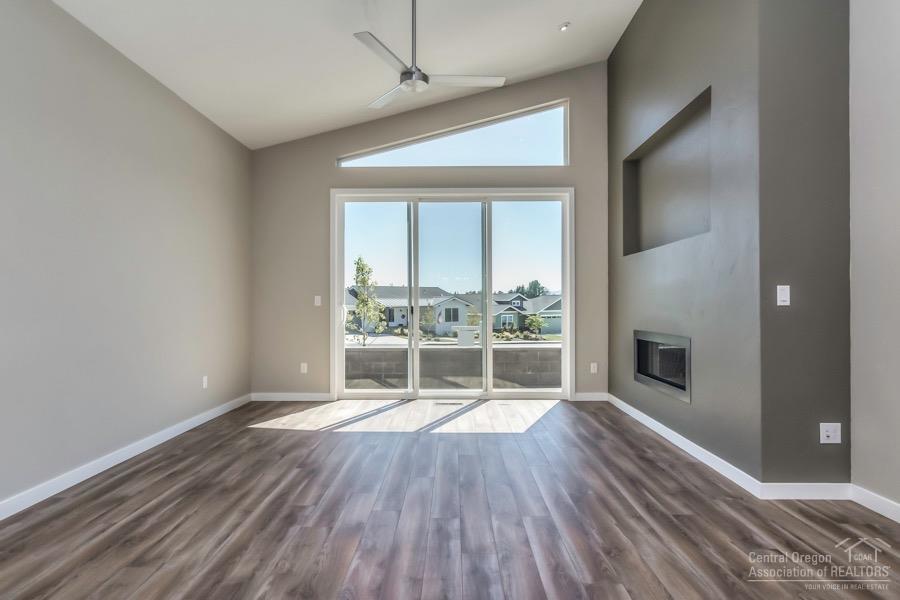 Forked Horn Butte - Residential