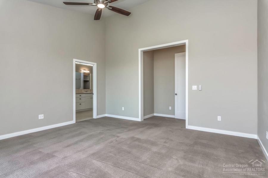 Forked Horn Butte - Residential