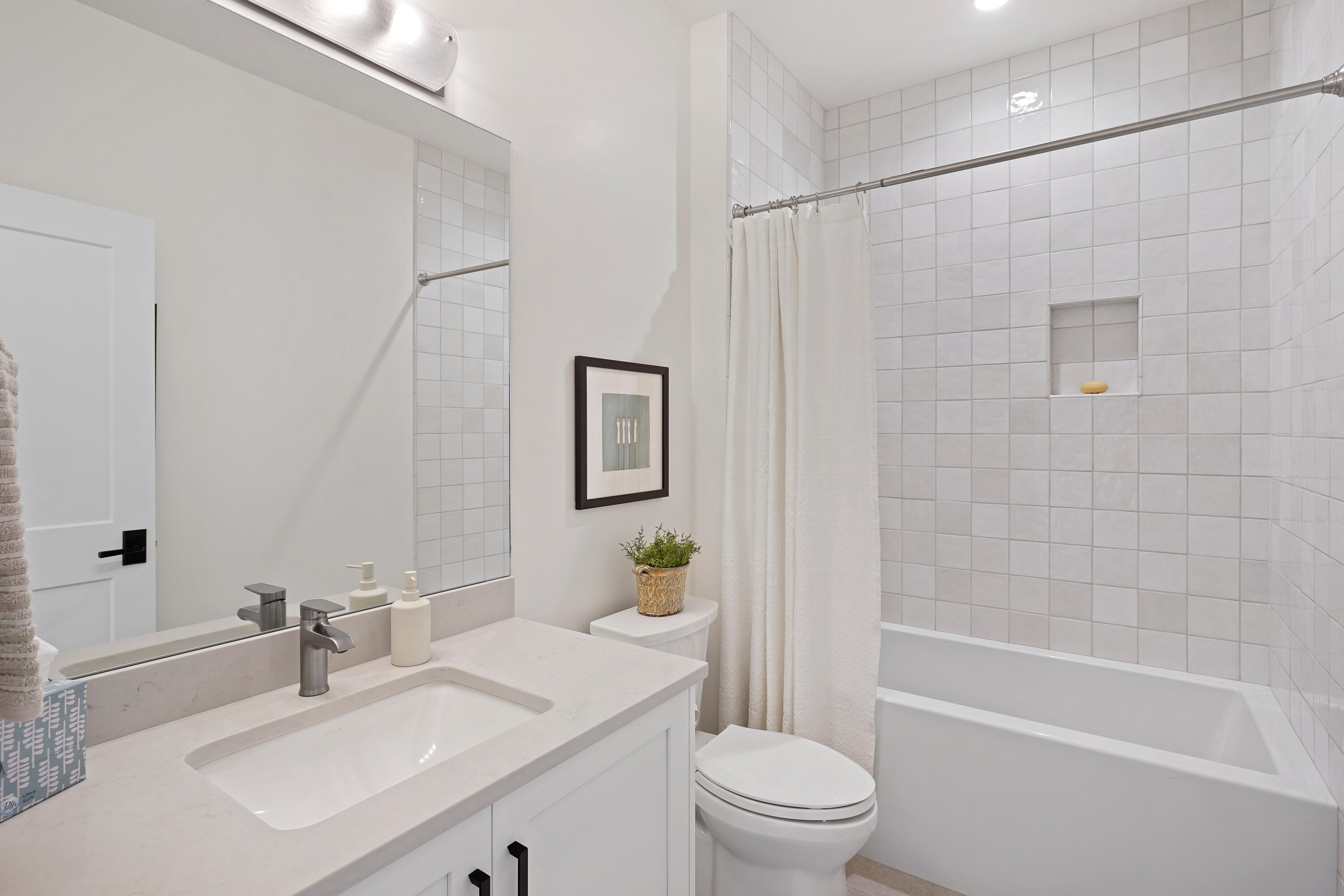 Discovery West Phase 3 - Residential