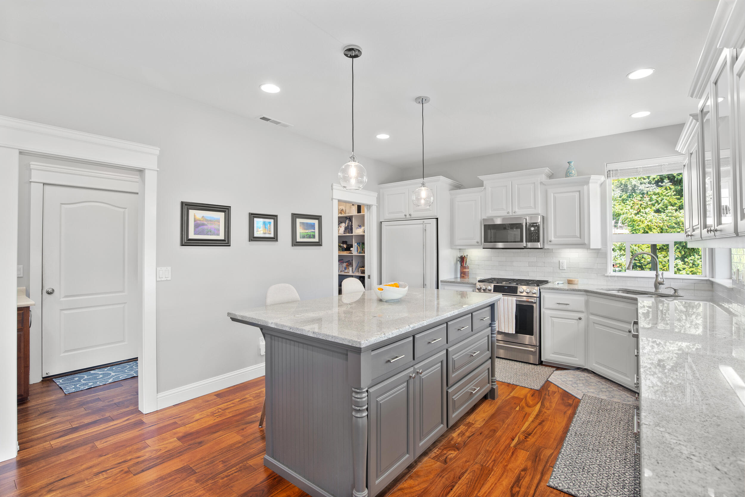 Laurelridge Subdivision - Residential