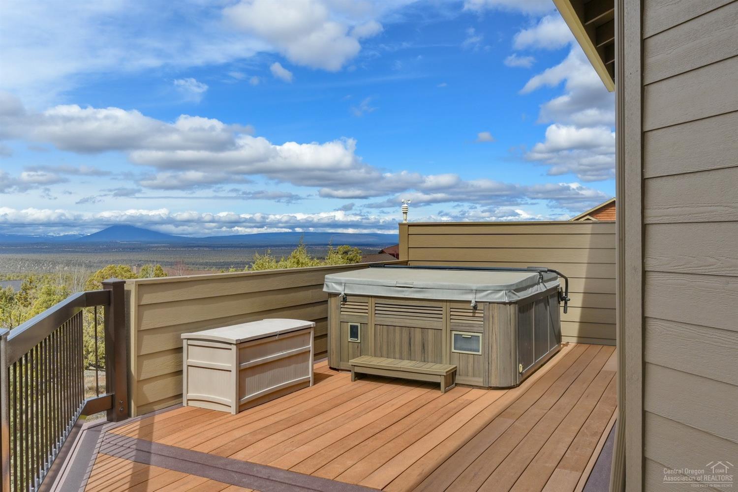 Eagle Crest - Residential