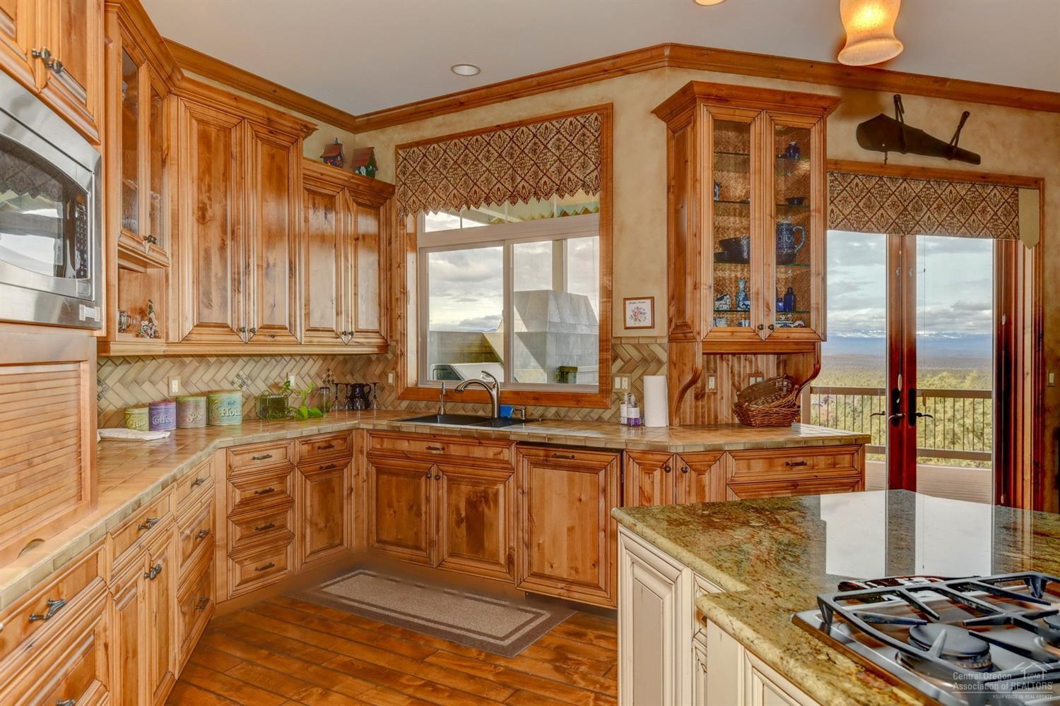 Eagle Crest - Residential