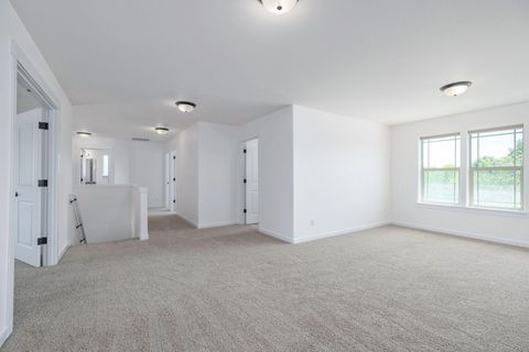 Tiny photo for 2934 NE Dogwood Drive, Bend, OR 97701 (MLS # 220213929)