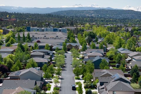 Tiny photo for 2934 NE Dogwood Drive, Bend, OR 97701 (MLS # 220213929)