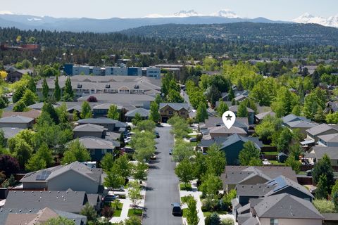 Tiny photo for 2934 NE Dogwood Drive, Bend, OR 97701 (MLS # 220213929)