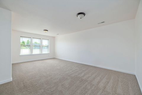 Tiny photo for 2934 NE Dogwood Drive, Bend, OR 97701 (MLS # 220213929)