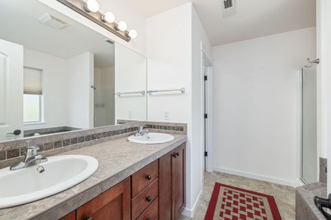 Tiny photo for 2934 NE Dogwood Drive, Bend, OR 97701 (MLS # 220213929)