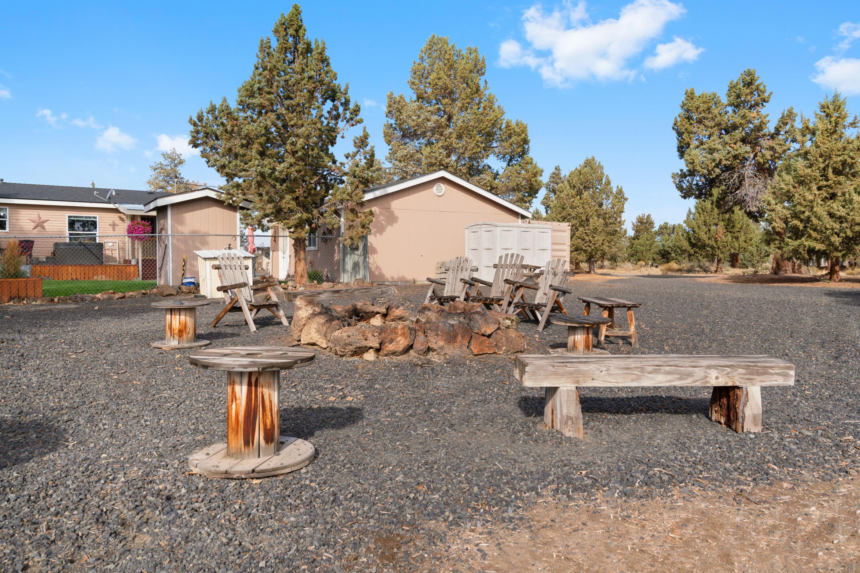 Twin Lakes Ranch - Residential