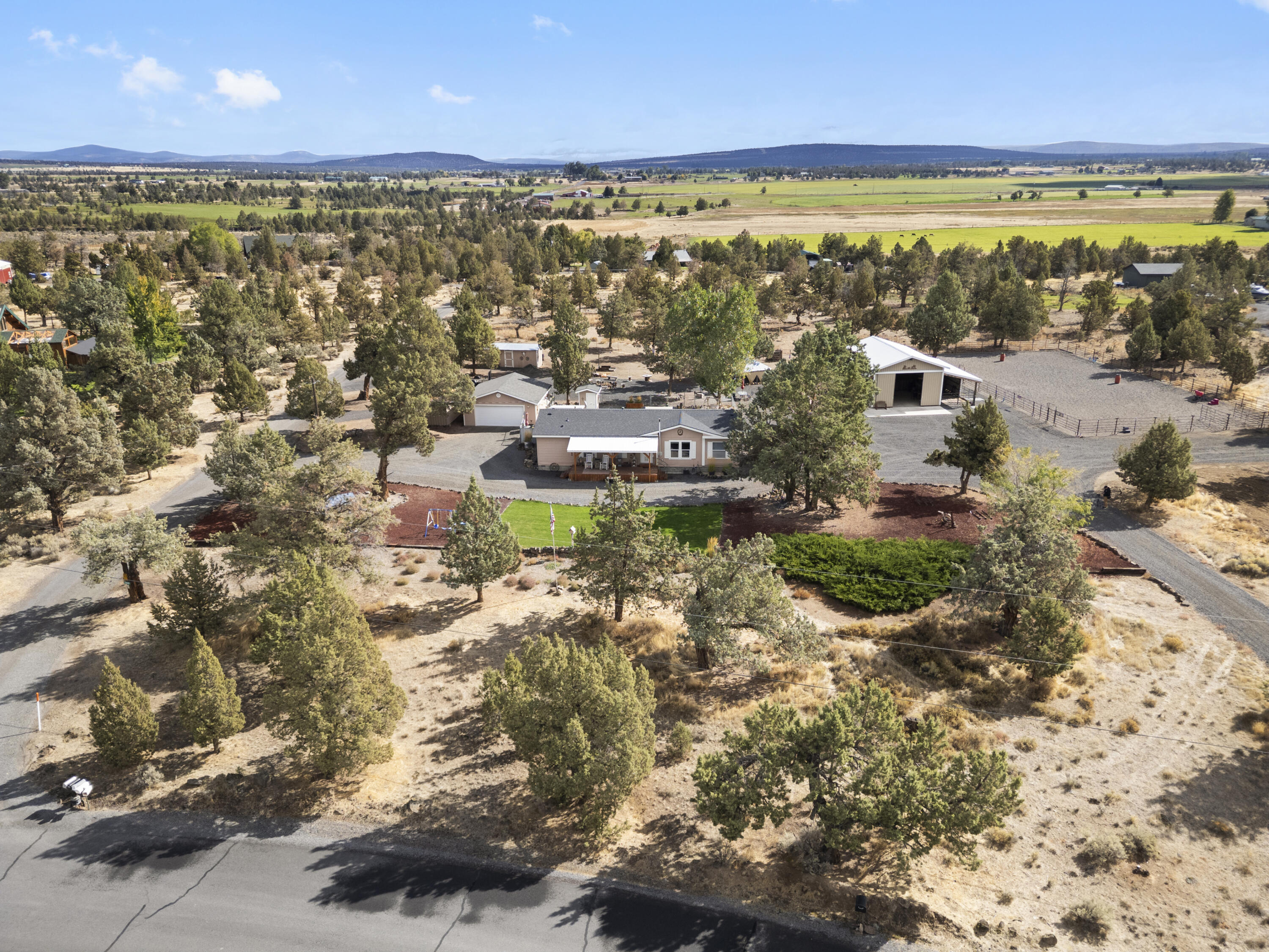 Twin Lakes Ranch - Residential