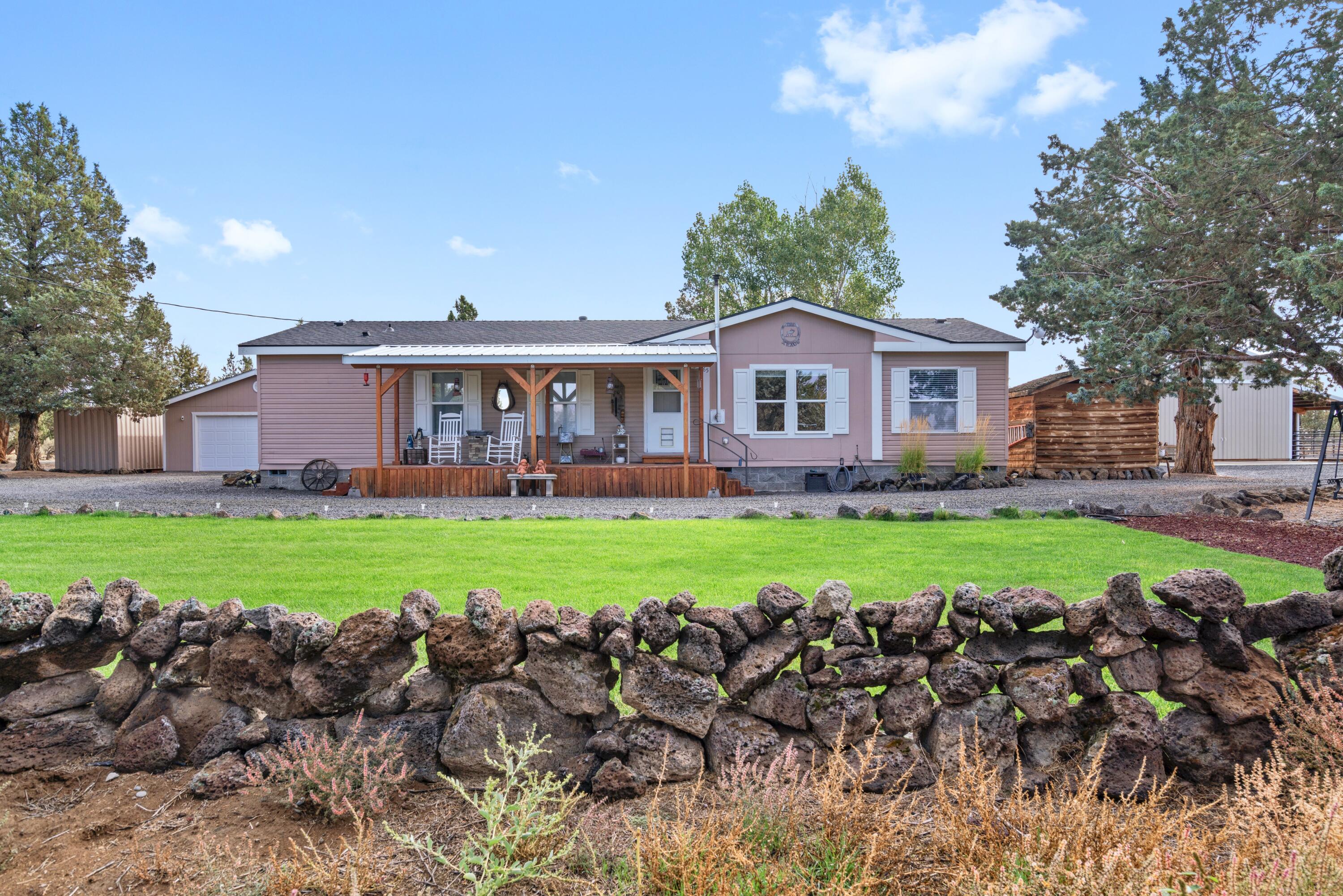 Twin Lakes Ranch - Residential