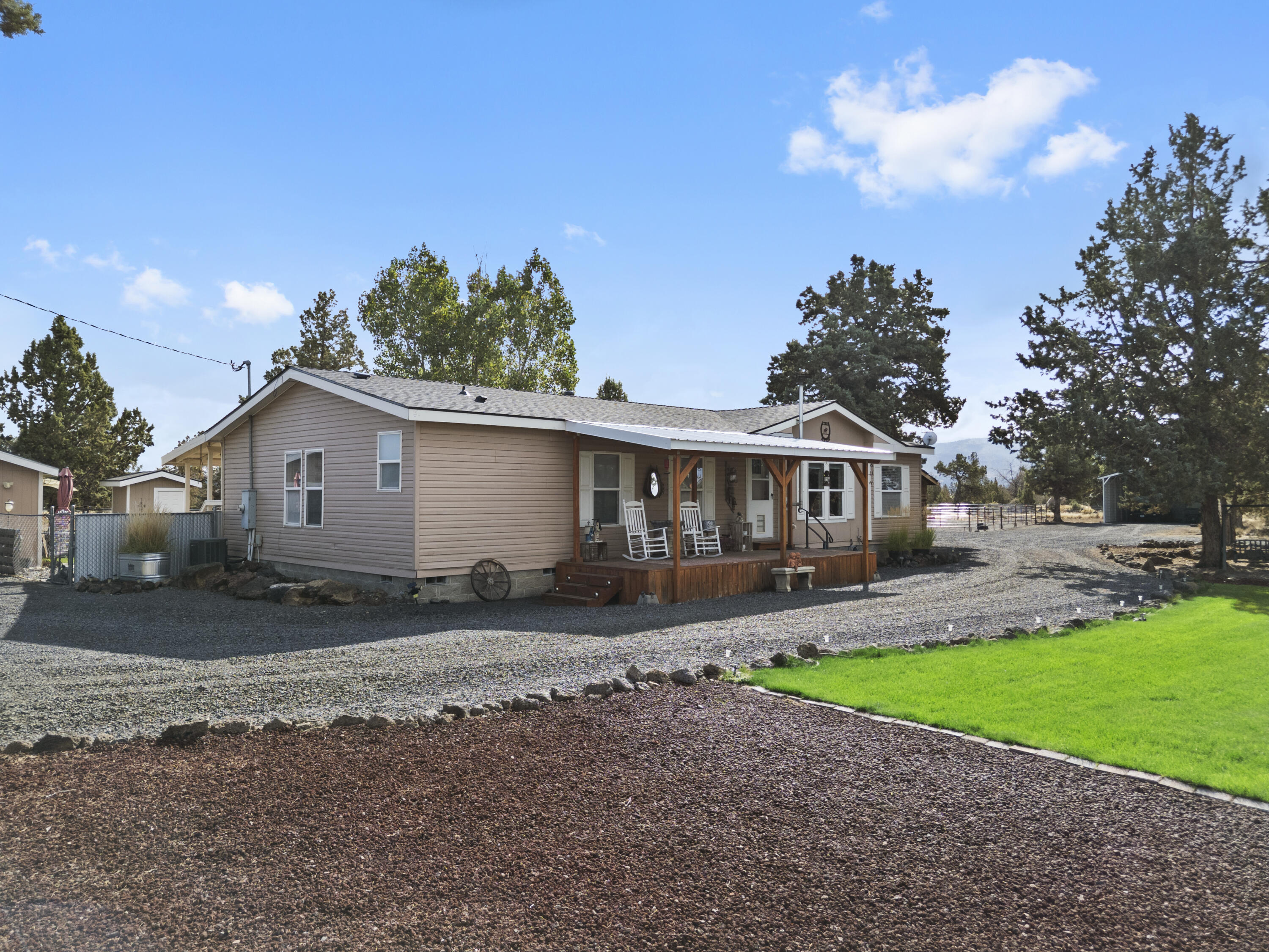 Twin Lakes Ranch - Residential