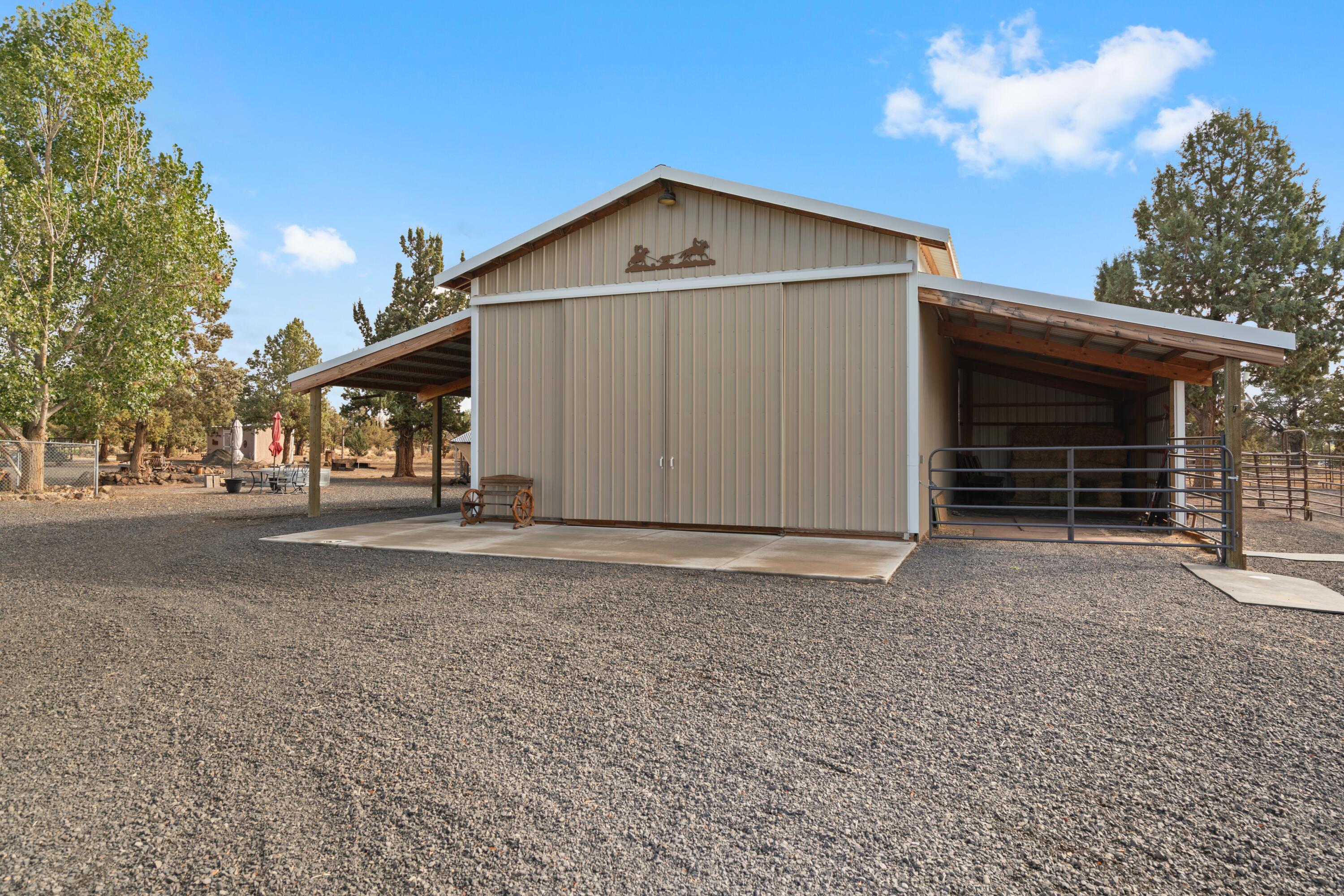 Twin Lakes Ranch - Residential