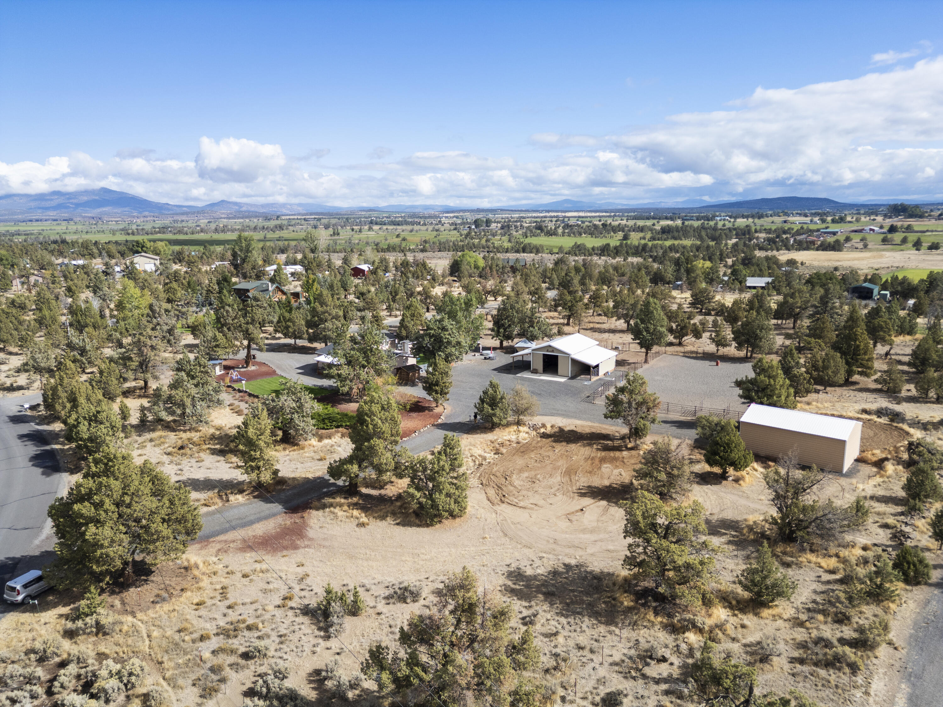 Twin Lakes Ranch - Residential