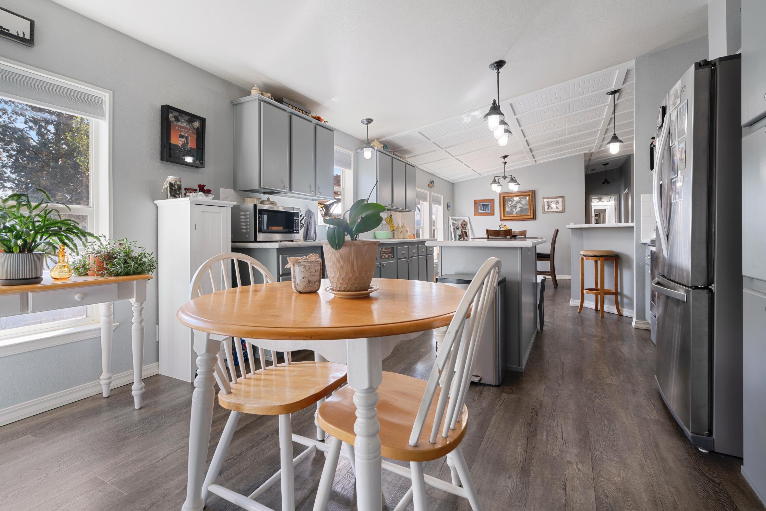 Twin Lakes Ranch - Residential