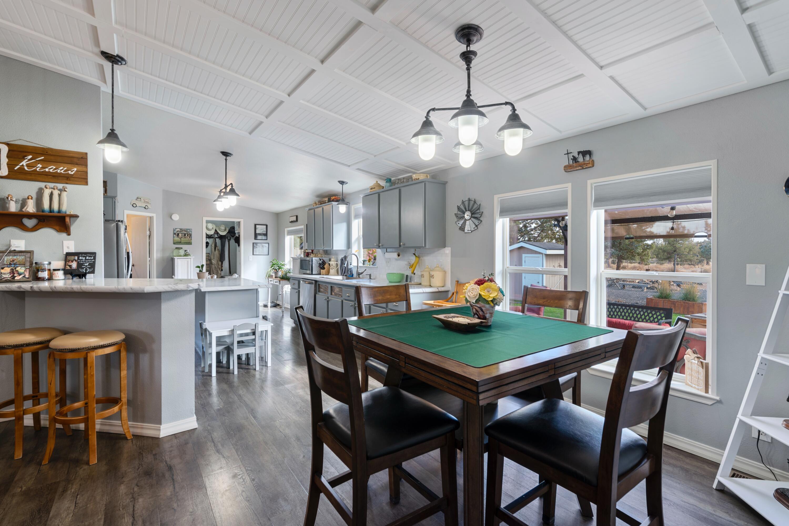 Twin Lakes Ranch - Residential