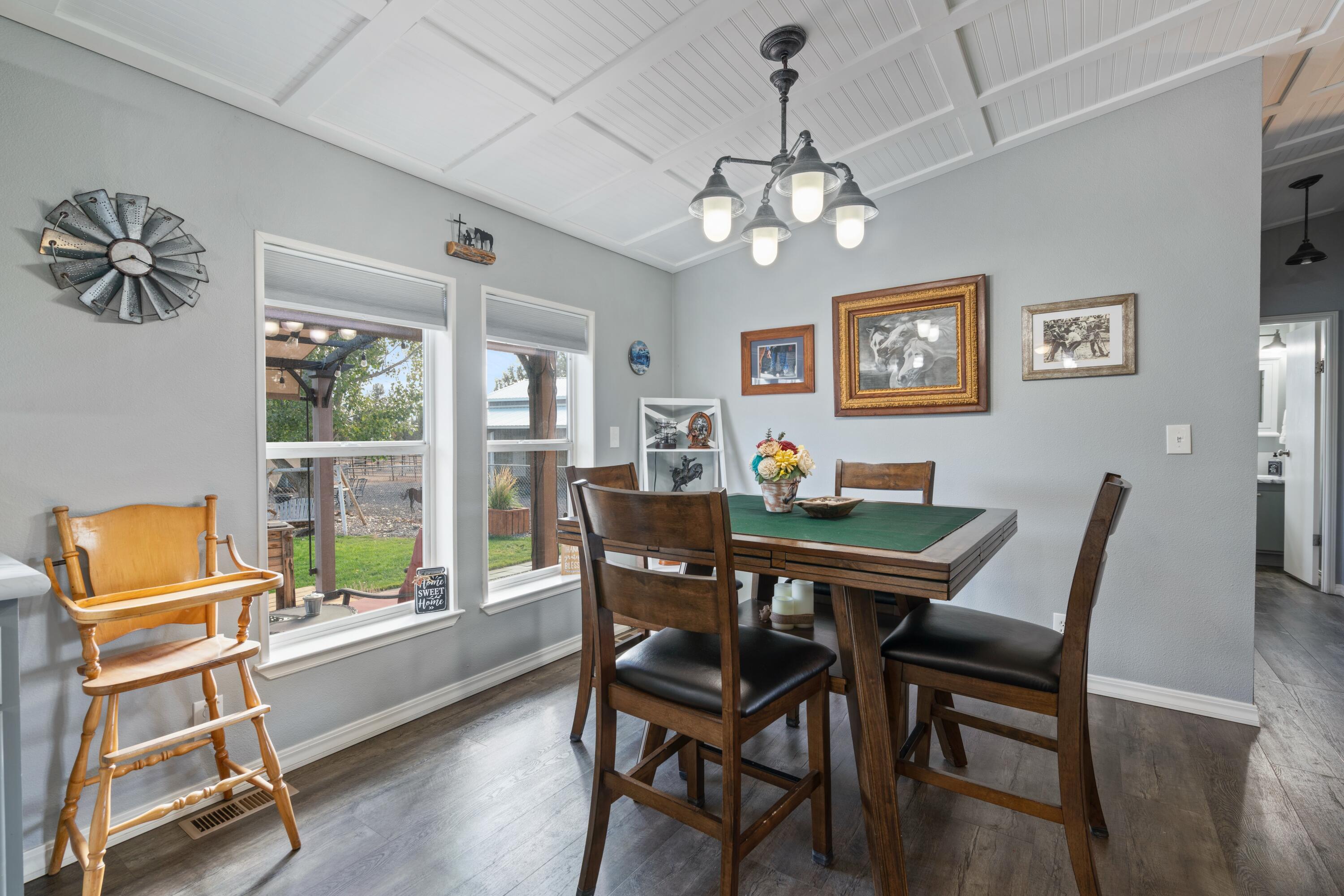 Twin Lakes Ranch - Residential