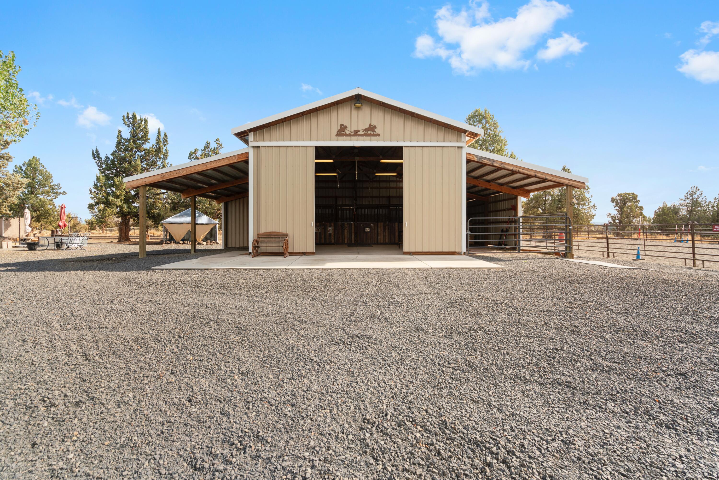Twin Lakes Ranch - Residential