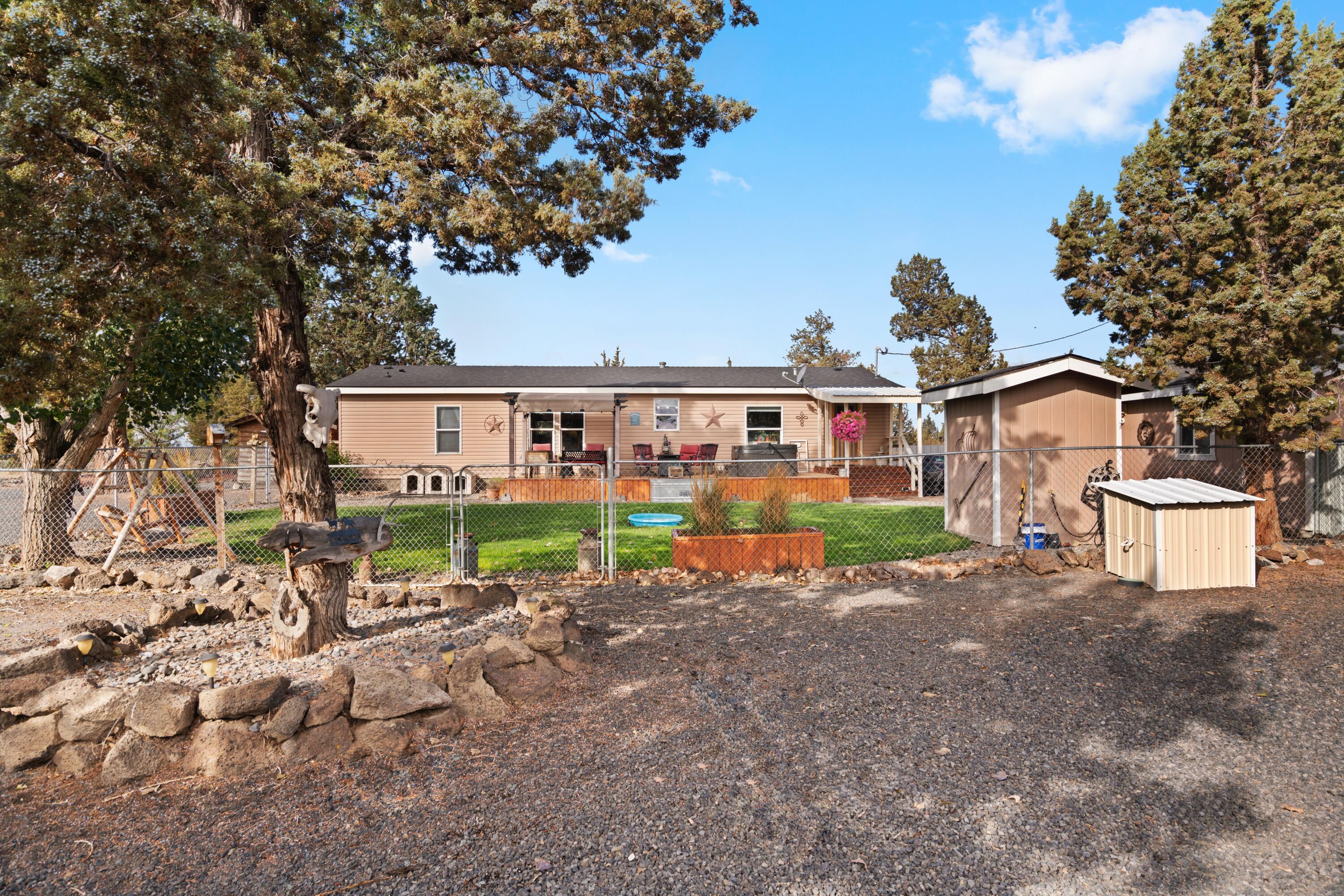 Twin Lakes Ranch - Residential