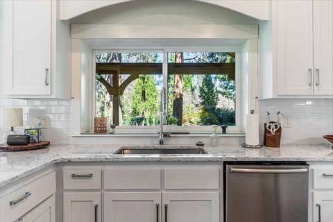 Tiny photo for 8550 Rogue River Highway, Grants Pass, OR 97527 (MLS # 220219578)