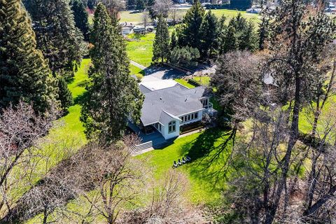 Tiny photo for 8550 Rogue River Highway, Grants Pass, OR 97527 (MLS # 220219578)