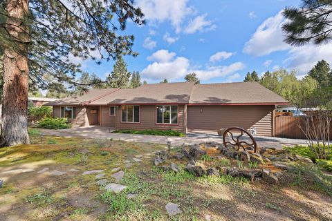21034 Woodhaven Avenue Bend OR 97702