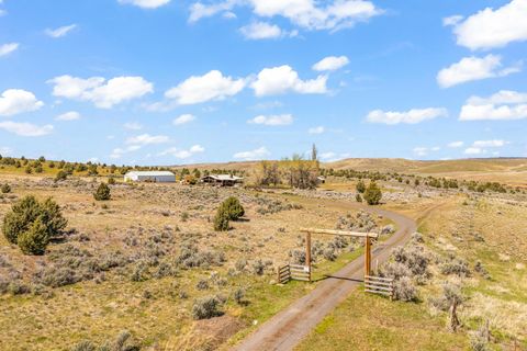 Photo of 25887 SE Weberg Road, Paulina, OR 97751 (MLS # 220220087)