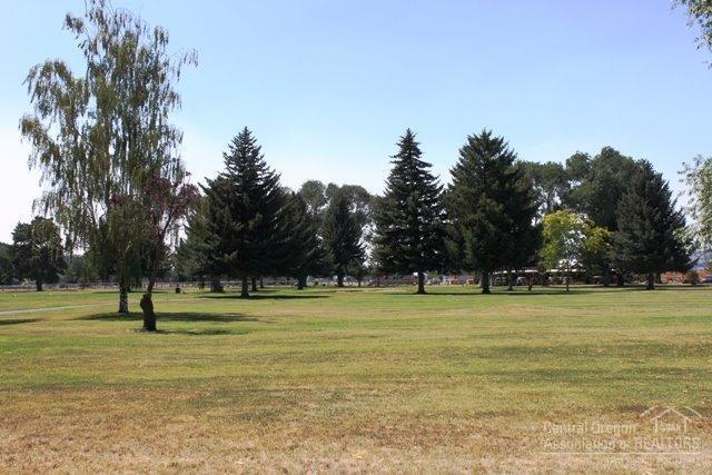 1st Fairways_CC - Residential