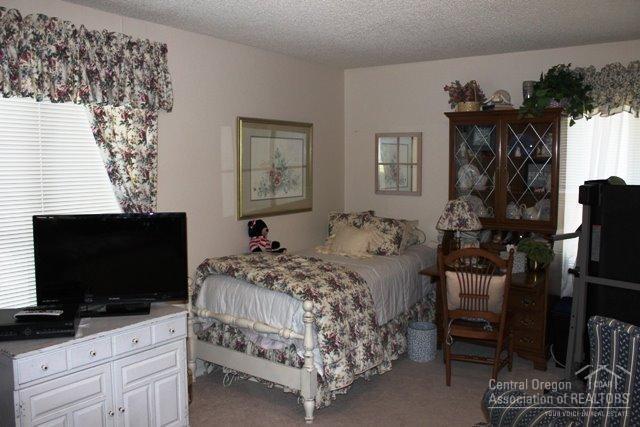 1st Fairways_CC - Residential