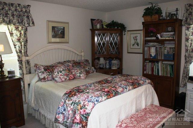 1st Fairways_CC - Residential