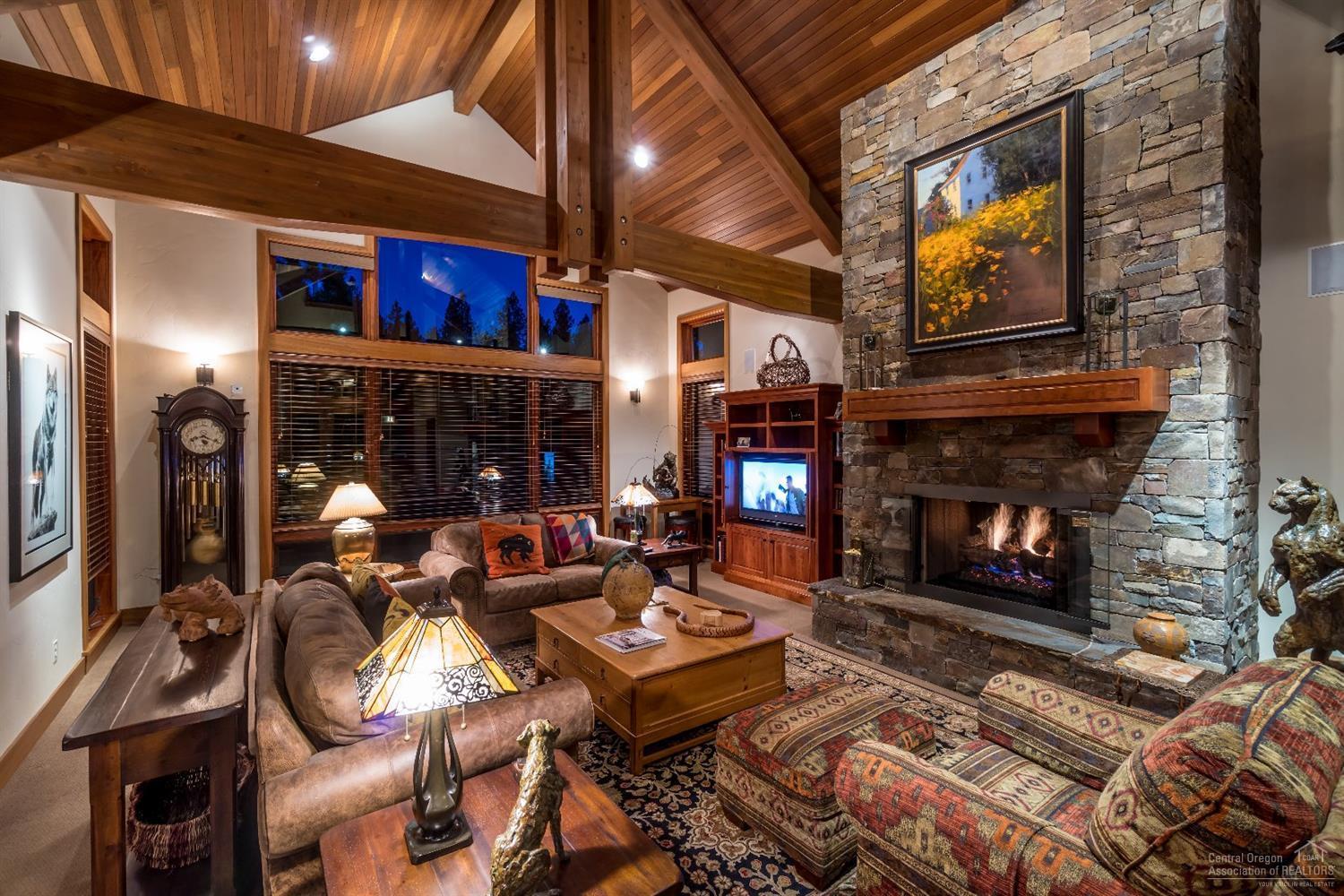 Broken Top - Residential