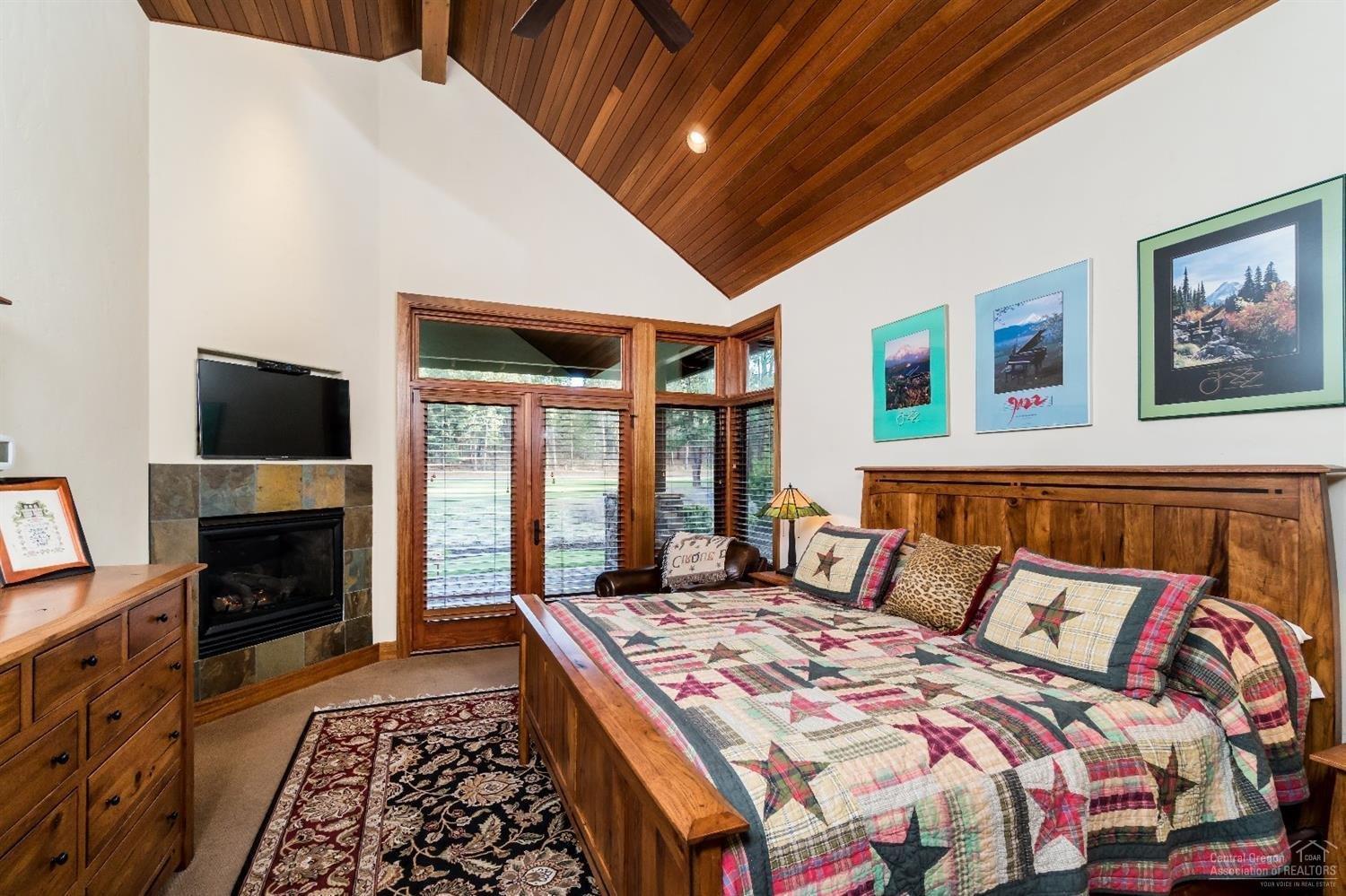 Broken Top - Residential