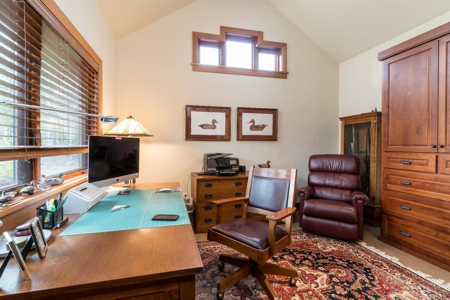 Broken Top - Residential