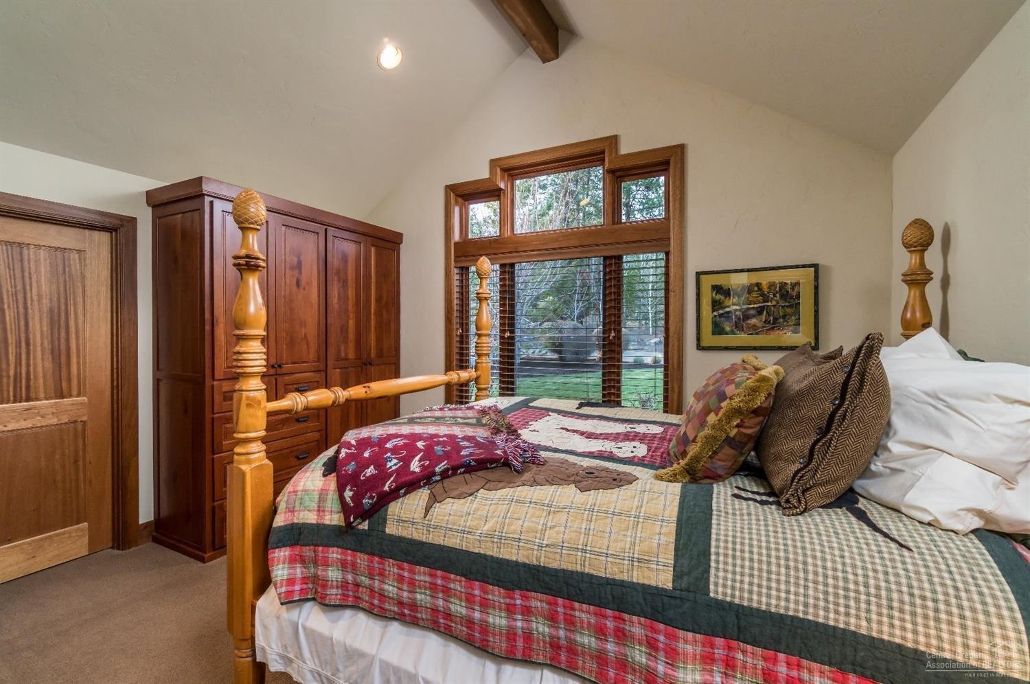 Broken Top - Residential