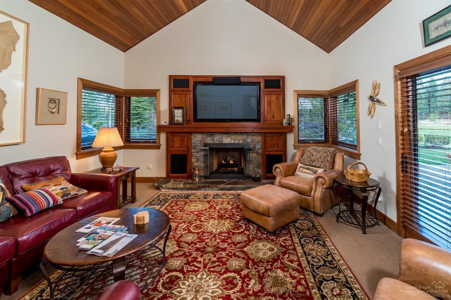 Broken Top - Residential