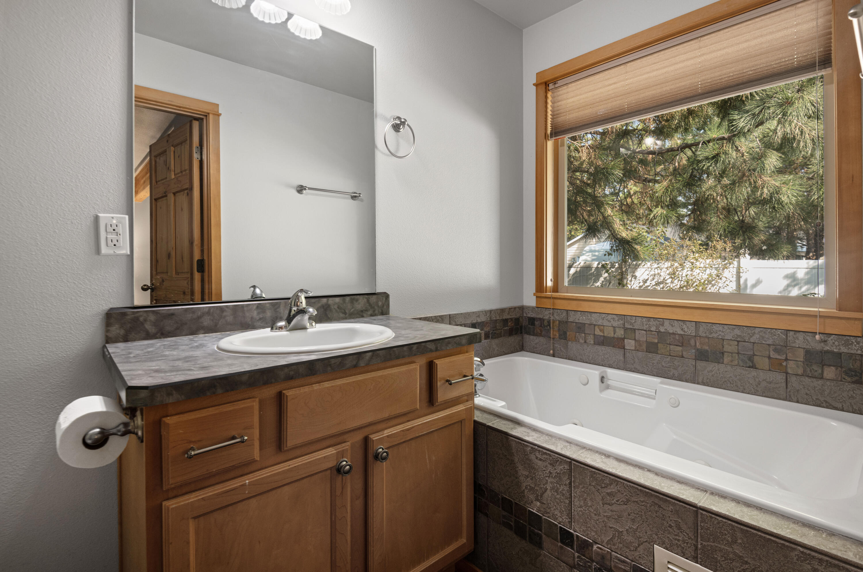 R&W Estates - Residential