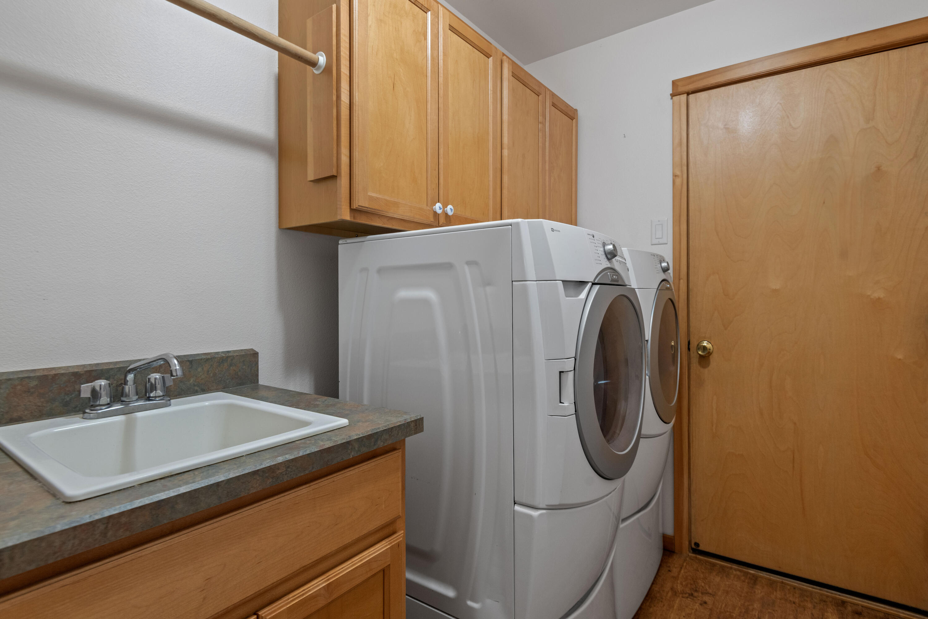 R&W Estates - Residential