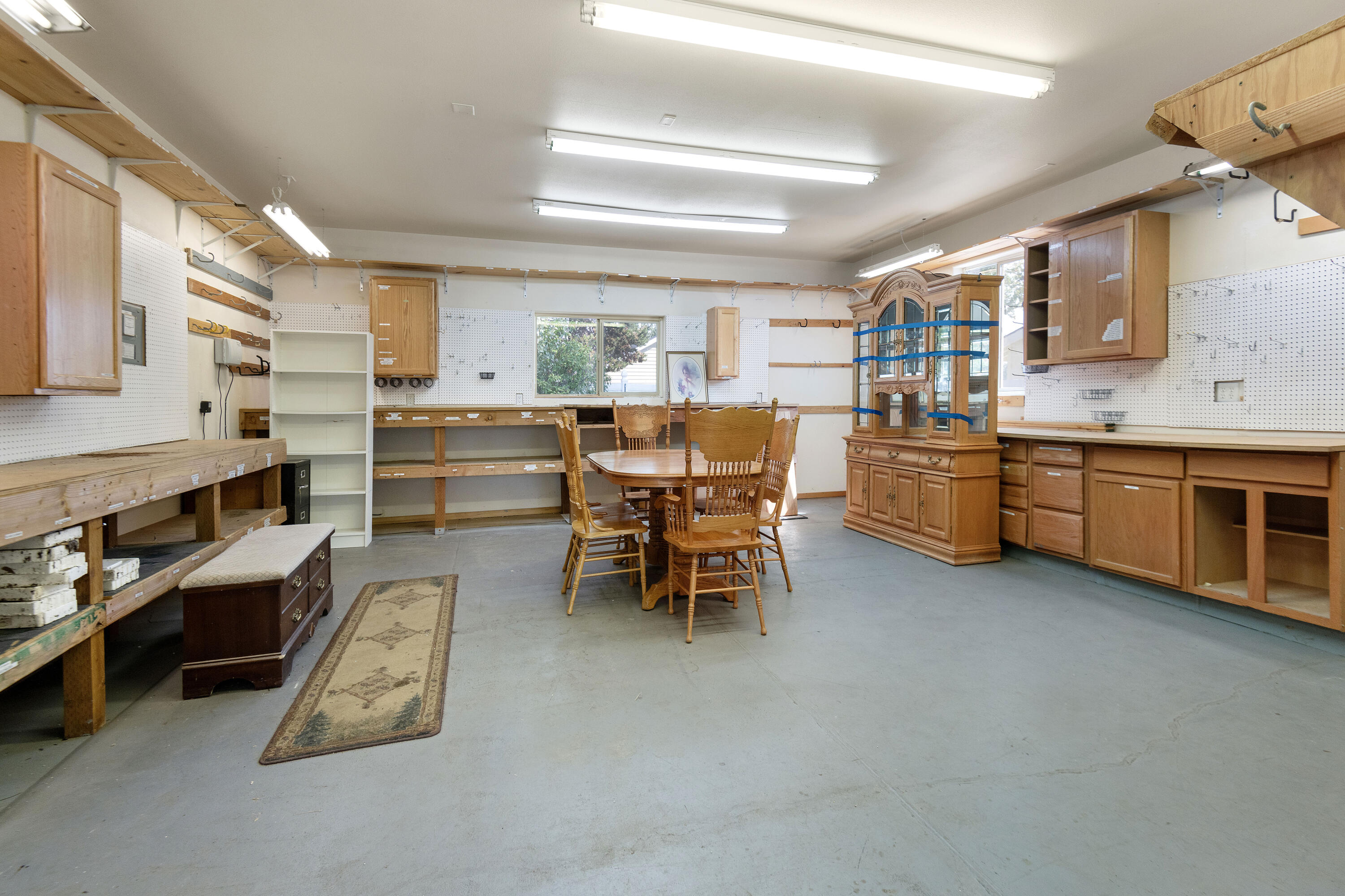 R&W Estates - Residential