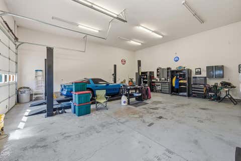 Tiny photo for 15565 SW Chinook Drive, Terrebonne, OR 97760 (MLS # 220225764)