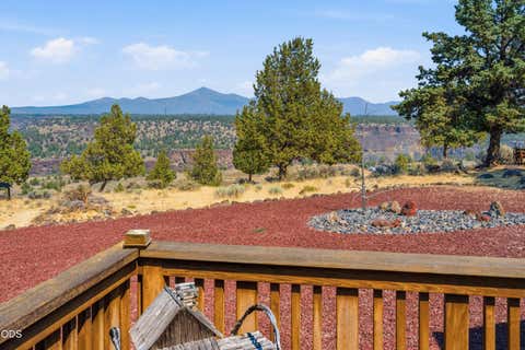 Tiny photo for 15565 SW Chinook Drive, Terrebonne, OR 97760 (MLS # 220225764)