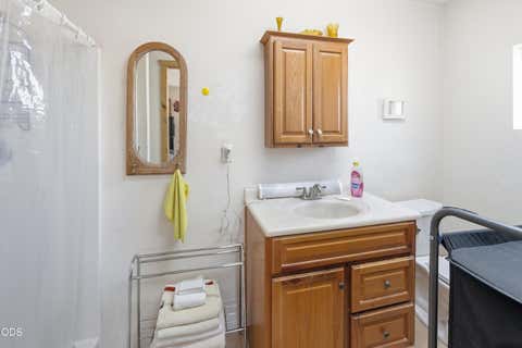 Tiny photo for 15565 SW Chinook Drive, Terrebonne, OR 97760 (MLS # 220225764)