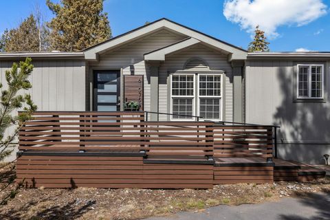 61075 Chuckanut Drive Bend OR 97702